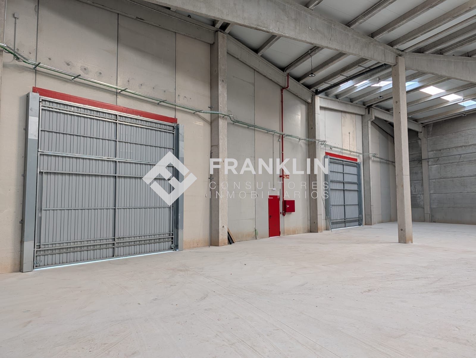 Nave industrial de alquiler en Carrer de Granollers