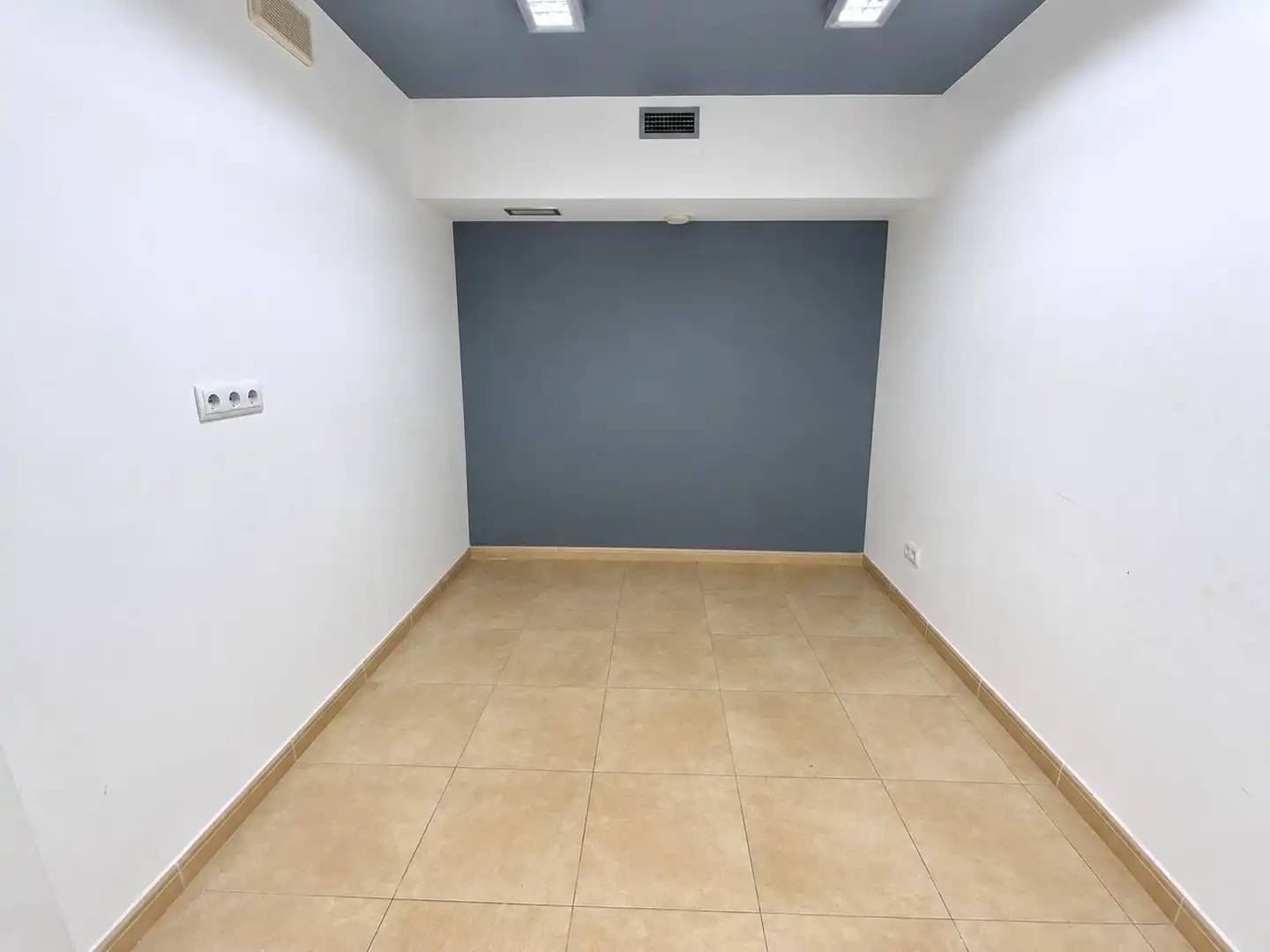 Local en venta en Vallromanes, Barcelona