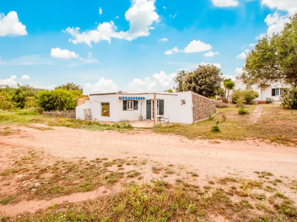 Casa rústica amb piscina en venda a Llucmaçanes, imagen 56