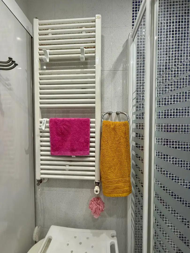 Bany de Pis en venda en Barcelona amb Aire condicionat, Calefacció i Moblat