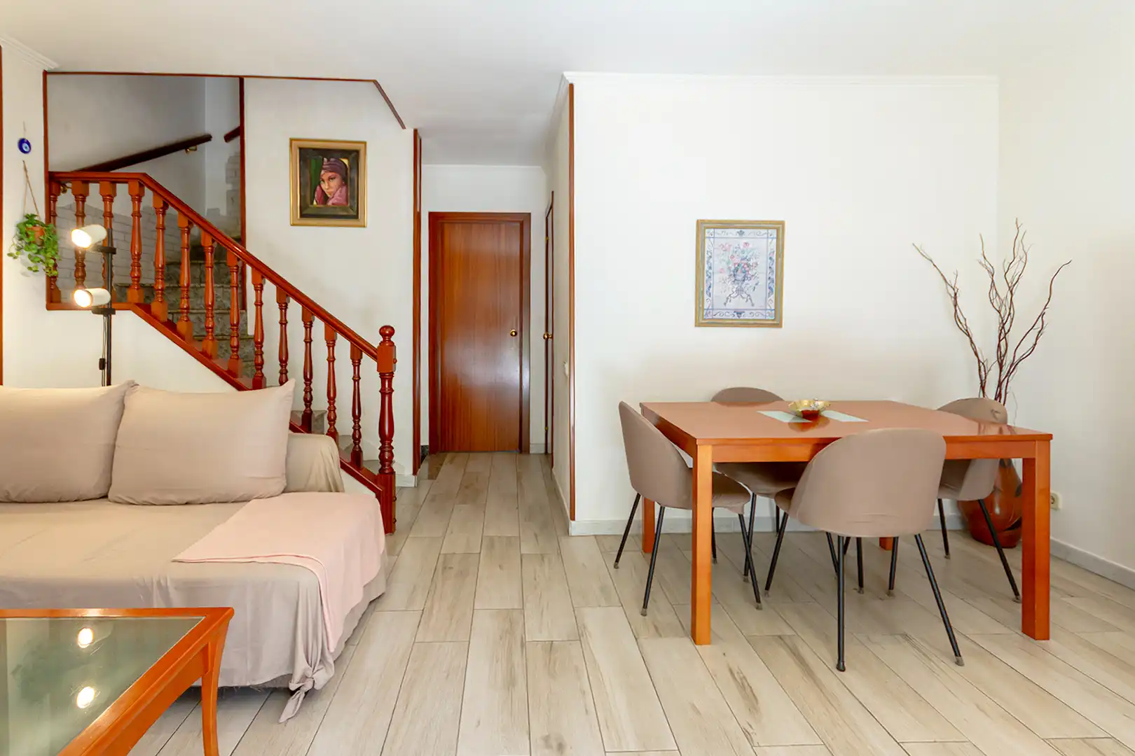 Sala de estar de Casa adosada en venta en Martorell con Calefacción, Jardín privado y Horno