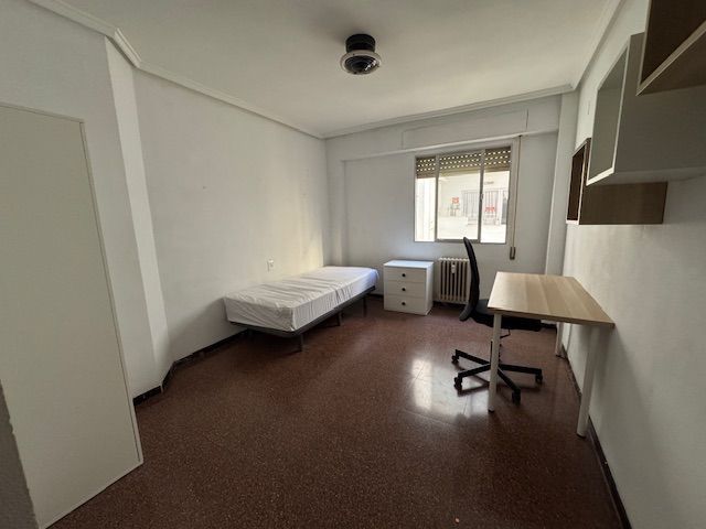 Bedroom of Flat to rent in Alcoy / Alcoi  with Heating, Terrace and Furnished