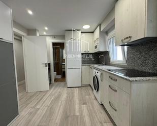 Cuina de Apartament de lloguer en Salamanca Capital