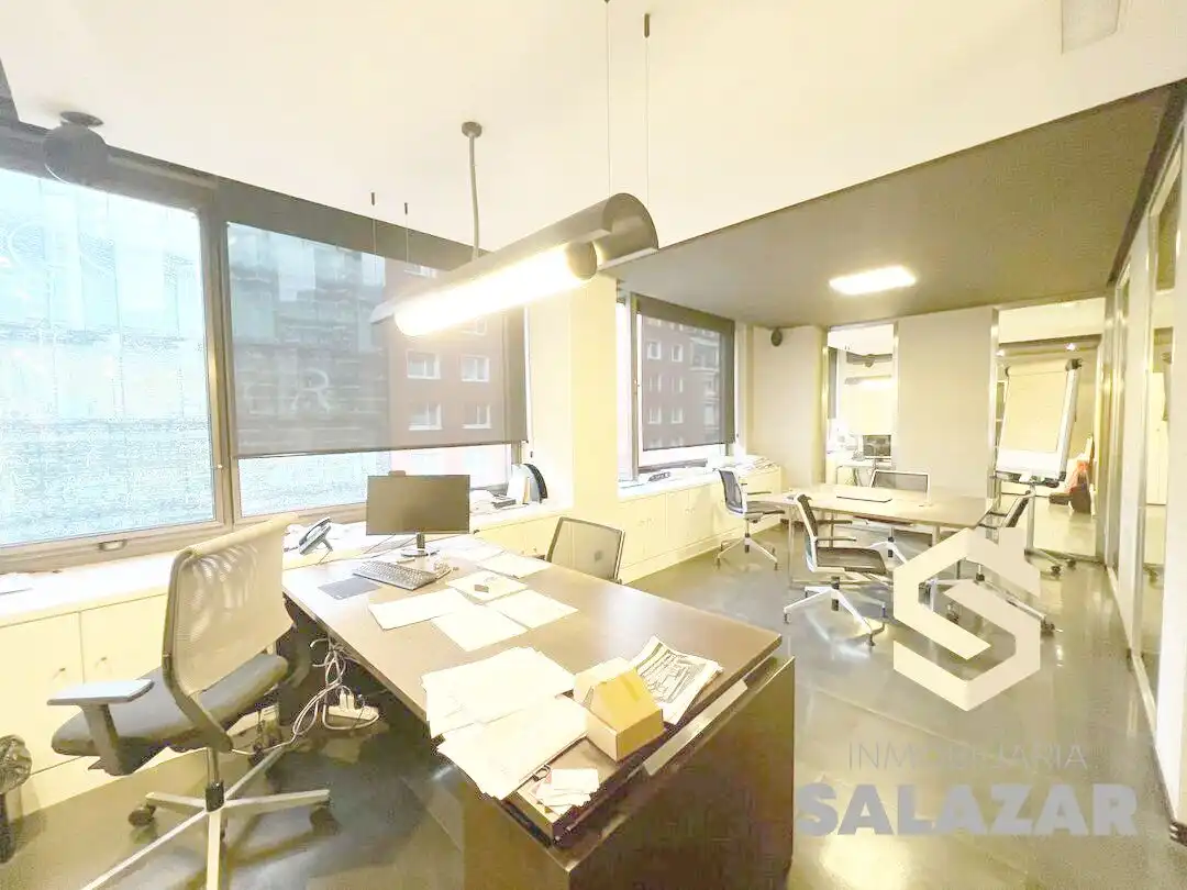 Office space with lift for sale in Diego Lopez Haroko Kale Nagusia, imagen 18
