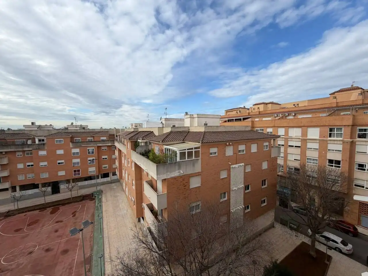 Vista exterior de Pis en venda en Castellón de la Plana / Castelló de la Plana amb Aire condicionat, Terrassa i Traster