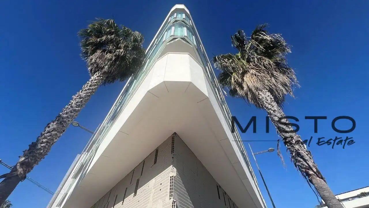 Local comercial en alquiler en DS ENSANCHE SUR I  Es: Pl: Pt:L CJT RESIDENCIAL MARE
 MARBELLA, imagen 2