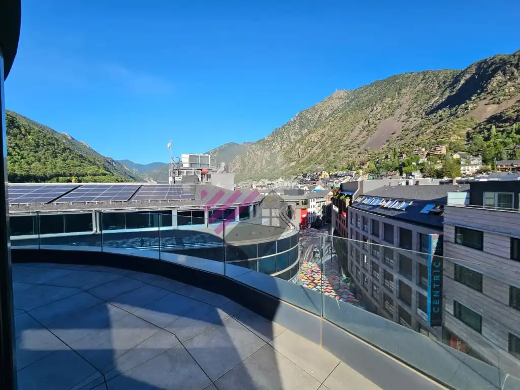 Piso con terraza en alquiler en Avinguda Meritxell, imagen 18