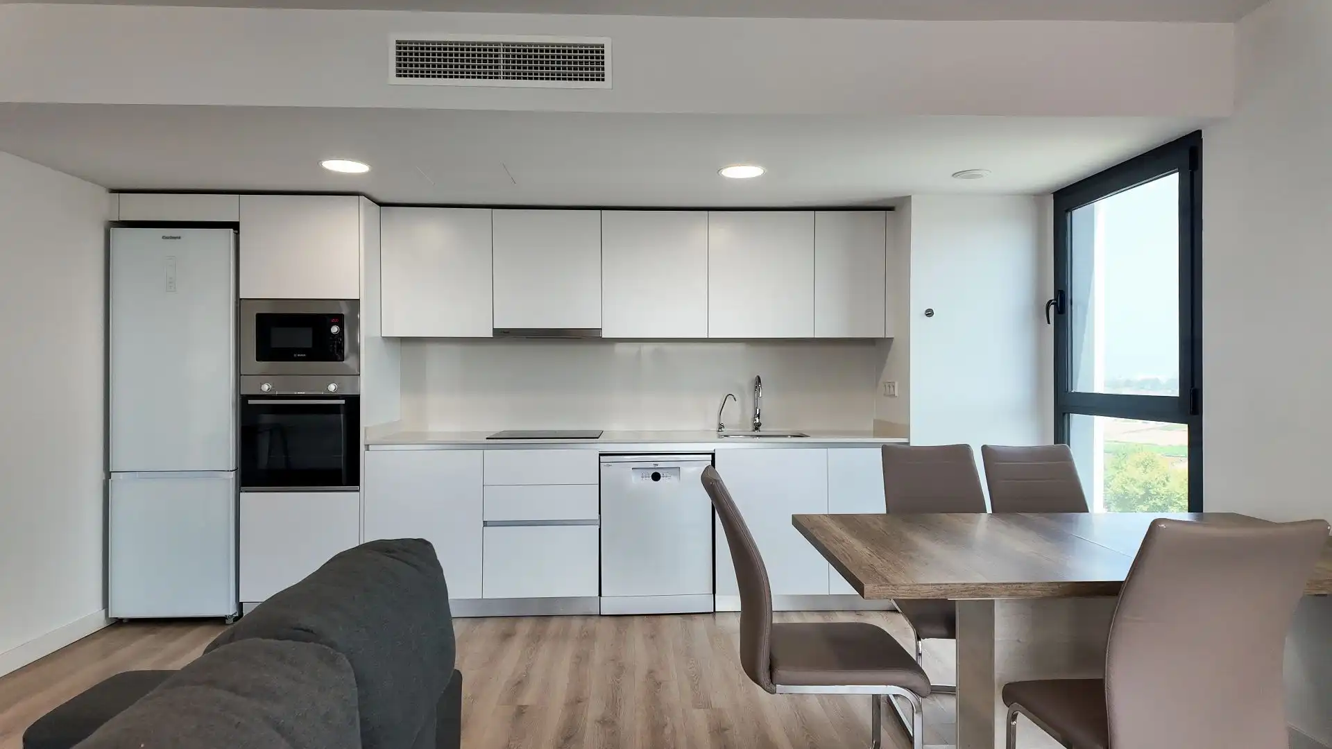 Flat for rent in Ciutat de les Ciències i de les Arts - Justicia