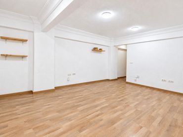 Piso en venta en Calle MAESTRO CABALLERO