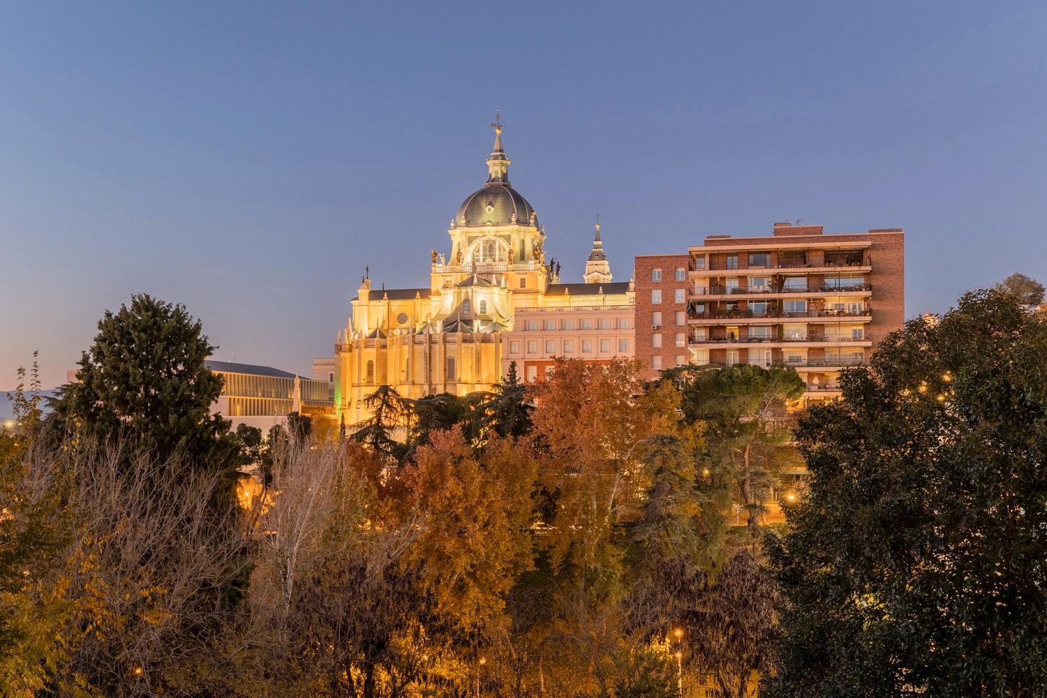 Exterior view of Premises to rent in  Madrid Capital