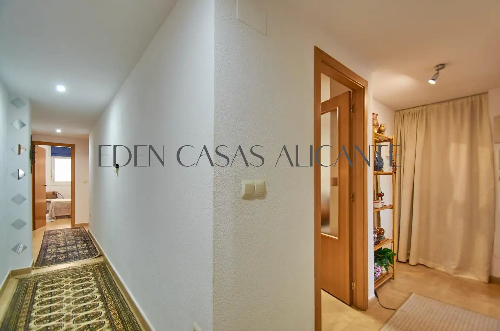 Piso en venta en El Campello con Aire acondicionado, Calefacción y Trastero
