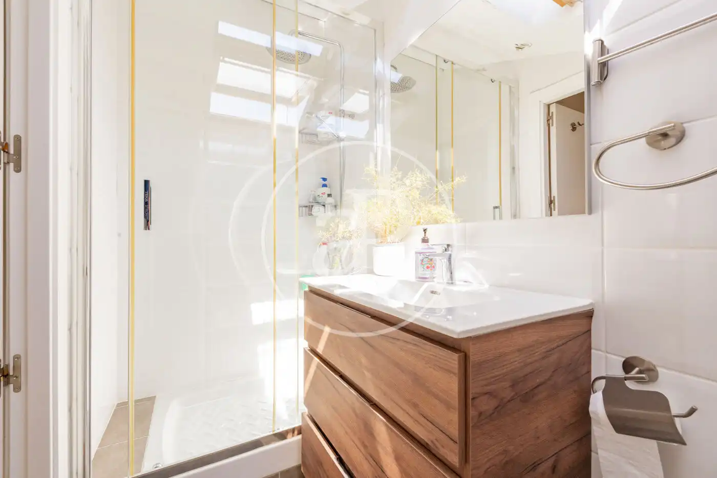 Baño de Ático en venta en Madrid con Aire acondicionado y Terraza