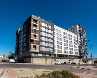 Exterior view of Flat for sale in  Almería Capital  with Air Conditioner