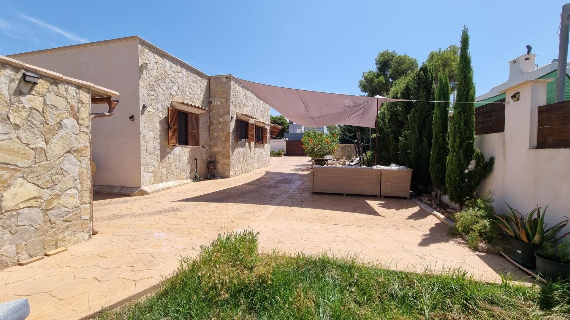 Jardí de Casa o xalet en venda en Calvià amb Aire condicionat, Calefacció i Jardí privat