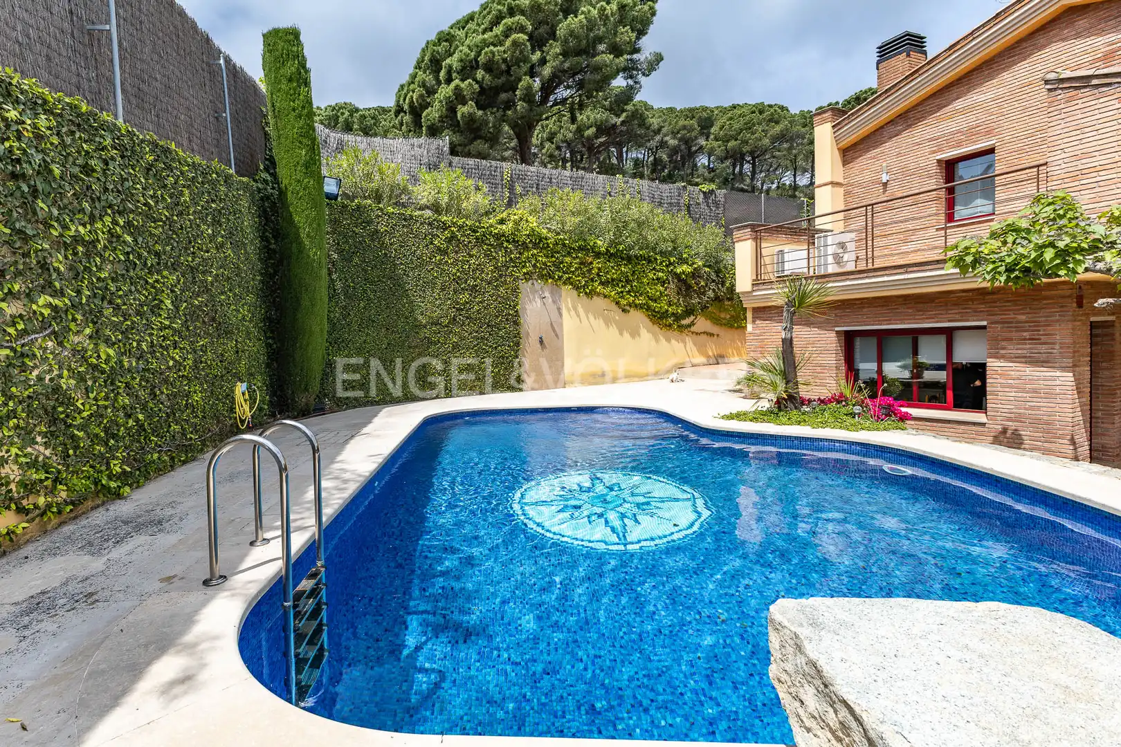 Casa amb terrassa en venda a Premià de Dalt, imagen 2