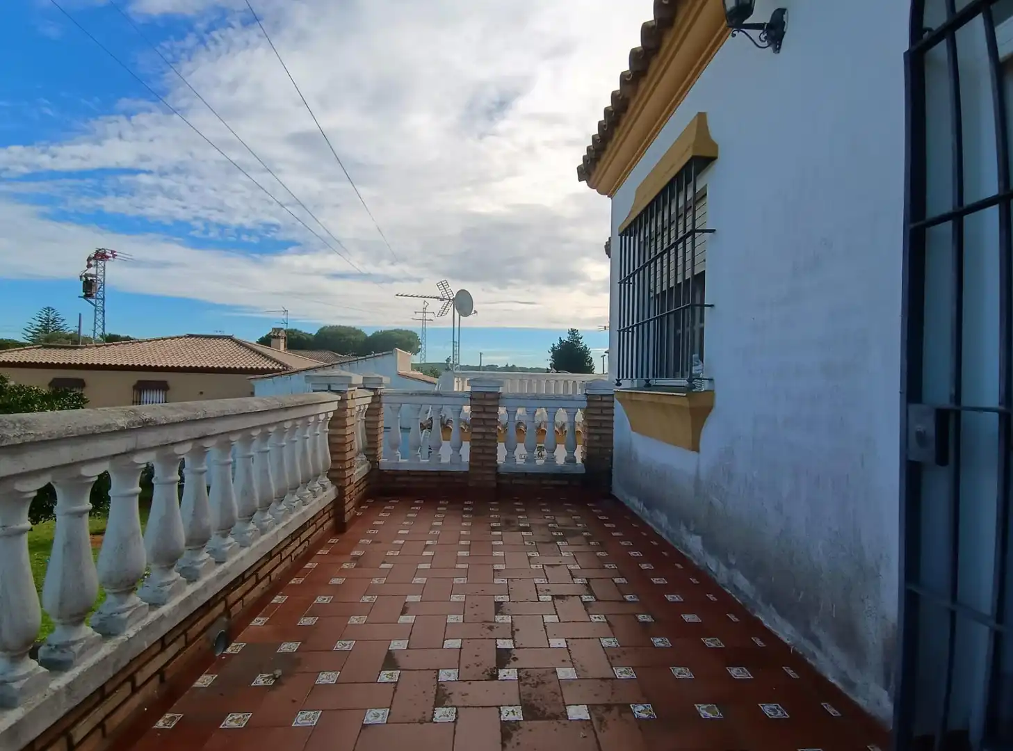 Terraza de Casa o chalet en venta en Chiclana de la Frontera con Jardín privado
