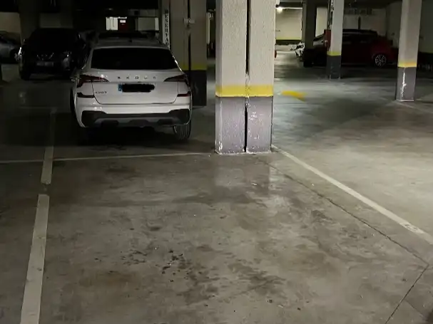Aparcament de Garatge de lloguer en  Pamplona / Iruña