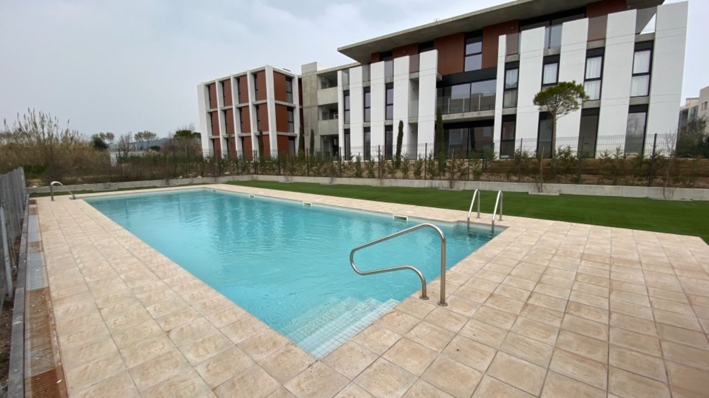 Swimming pool of Planta baja to rent in Castell d'Aro, Platja d'Aro i s'Agaró  with Air Conditioner, Heating and Terrace