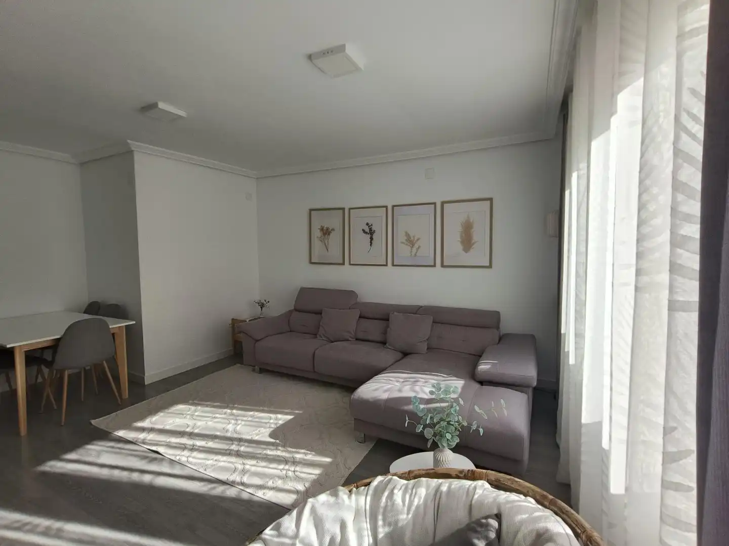 Sala de estar de Piso en venta en Castellón de la Plana / Castelló de la Plana con Aire acondicionado, Calefacción y Parquet