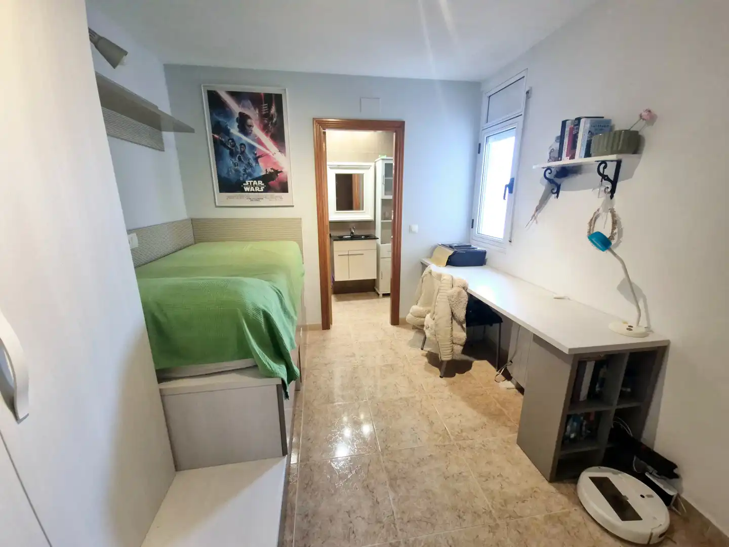 Habitación de Dúplex en venta en Malgrat de Mar con Aire acondicionado, Terraza y Amueblado