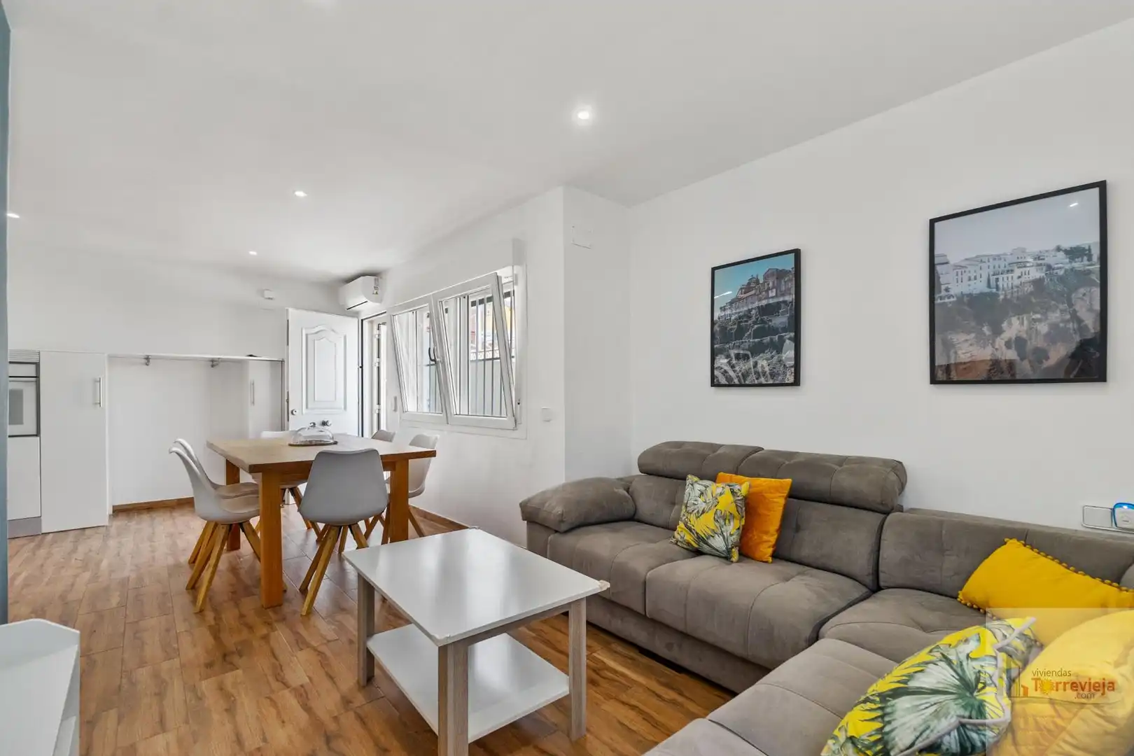 Casa con piscina en venta en Los Balcones - Los Altos, imagen 4