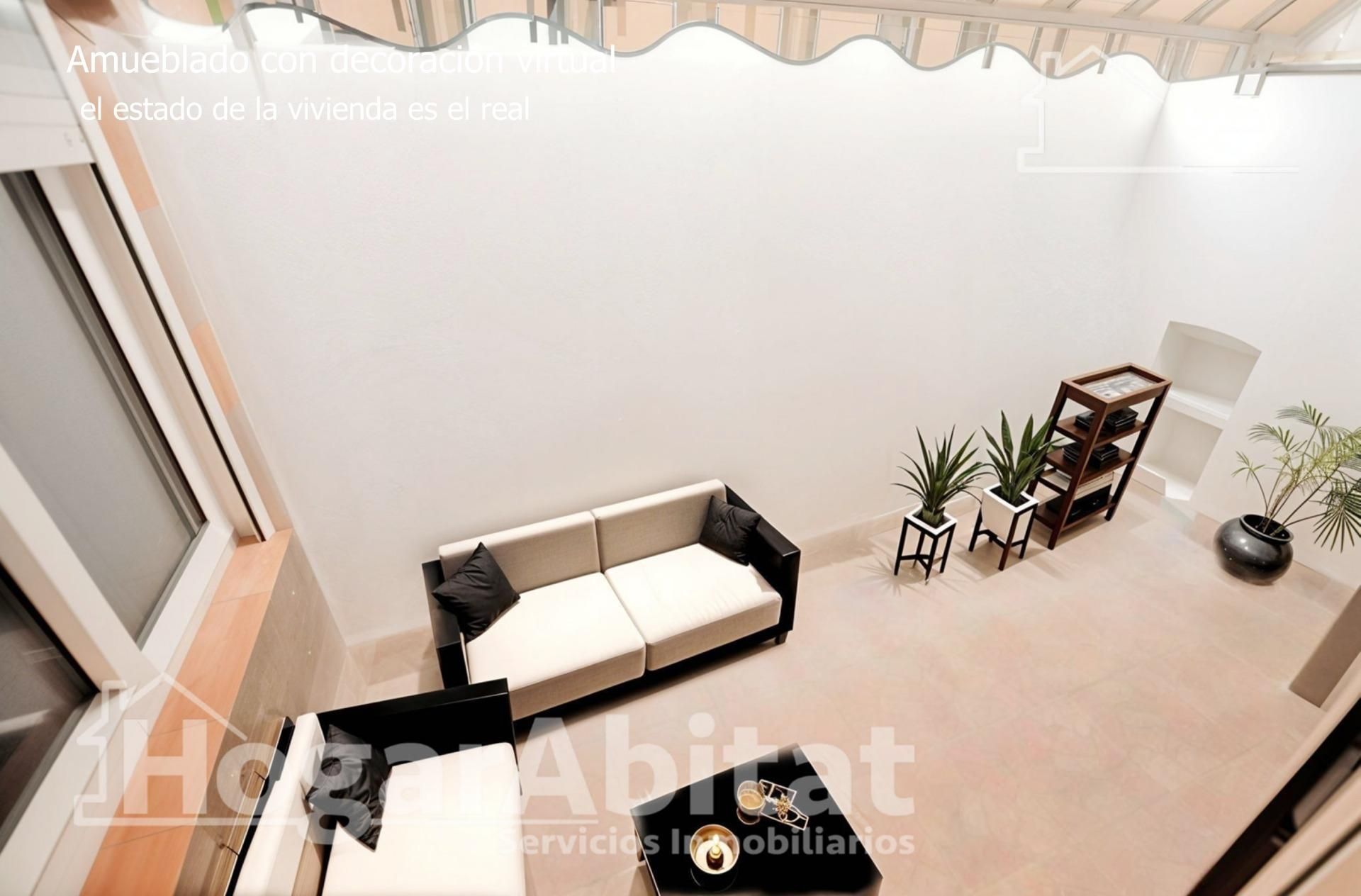 Living room of Flat for sale in  Valencia Capital  with Terrace, Balcony and Alarm