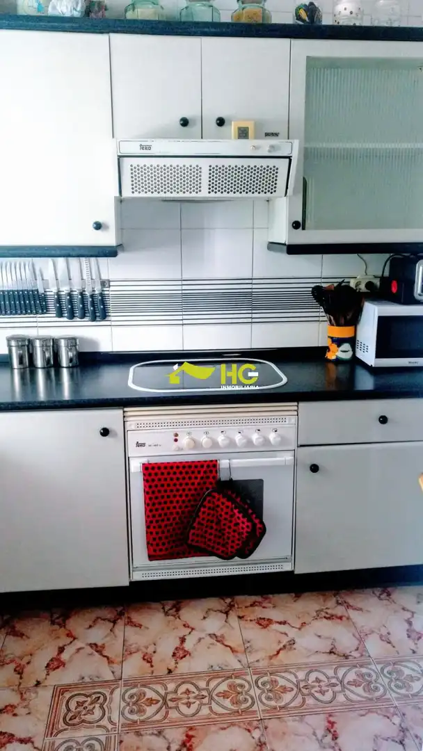 Kitchen of Flat for share in Villaviciosa de Odón  with Air Conditioner, Heating and Furnished
