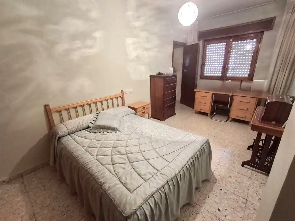 Schlafzimmer von Einfamilien-Reihenhaus zum Verkauf in La Roda mit Klimaanlage, Heizung und Terrasse