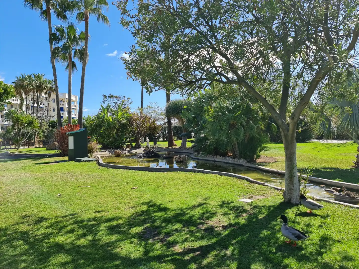 Jardín de Piso en venta en Torremolinos con Aire acondicionado, Calefacción y Jardín privado