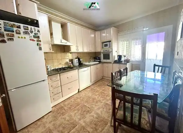Appartamento con terrazza in vendita a Calle el Carmen, imagen 7