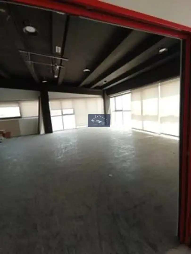 Nave industrial de alquiler en San Vicente del Raspeig / Sant Vicent del Raspeig con Alarma