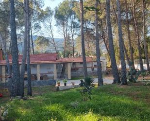 Jardí de Casa o xalet en venda en Macastre amb Aire condicionat, Calefacció i Jardí privat