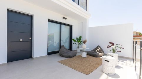 AMPLIA Y LUMINOSA VIVIENDA EN RAFAL