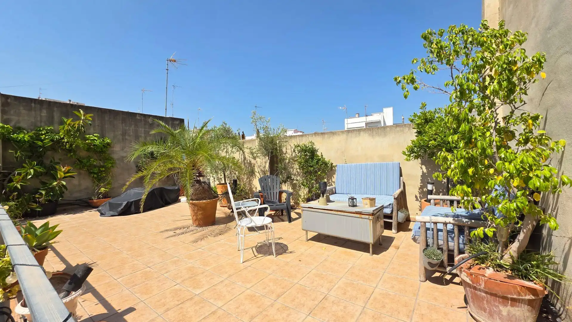 Terrassa de Casa o xalet en venda en El Real de Gandia amb Aire condicionat, Calefacció i Jardí privat