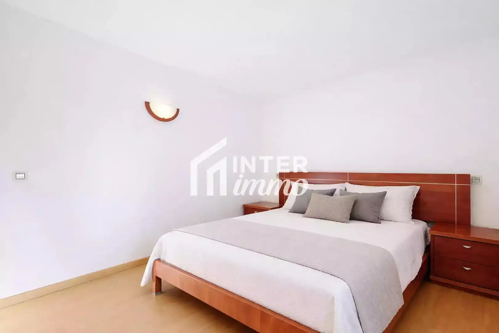 Habitación de Piso en venta en Roses con Terraza, Piscina y Amueblado