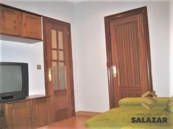 Flat for rent in Bilbao   with Heating and Storage room