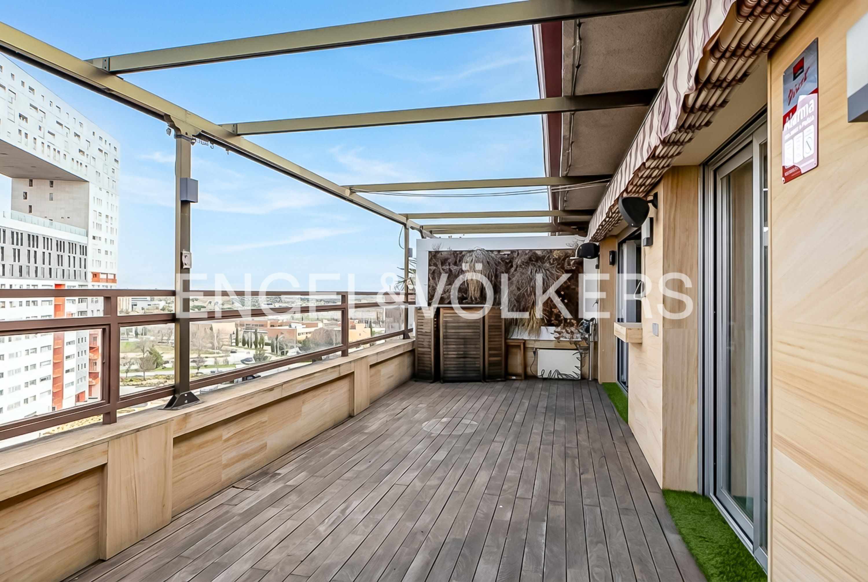 Terrace of Attic for sale in  Madrid Capital  with Air Conditioner, Heating and Terrace