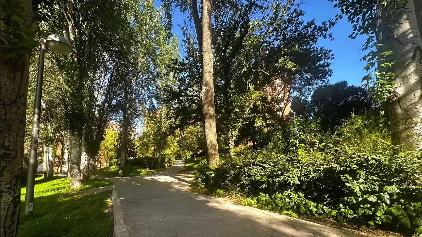 Vista exterior de Piso en venta en Madrid con Aire acondicionado, Calefacción y Terraza