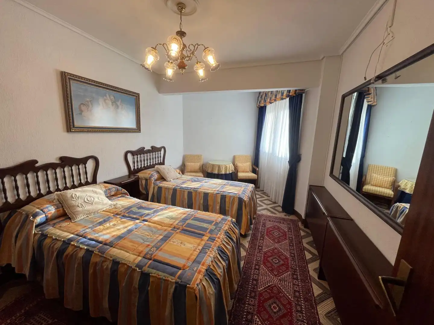 Habitación de Piso en venta en Colindres con Calefacción, Terraza y Amueblado
