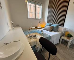 Apartament per a compartir a Zofio