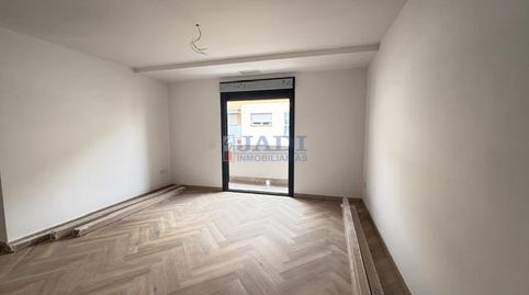 Foto 3 de Piso en venta en Valdepeñas, Ciudad Real