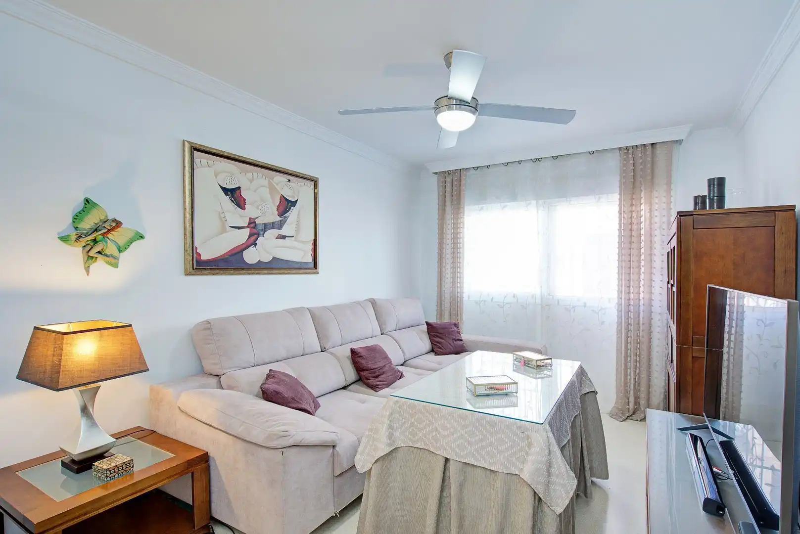 Sala de estar de Piso en venta en Motril con Aire acondicionado, Calefacción y Trastero