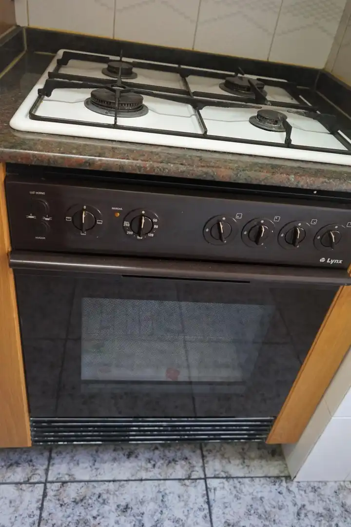 Cocina de Piso en venta en Requena con Trastero y Balcón