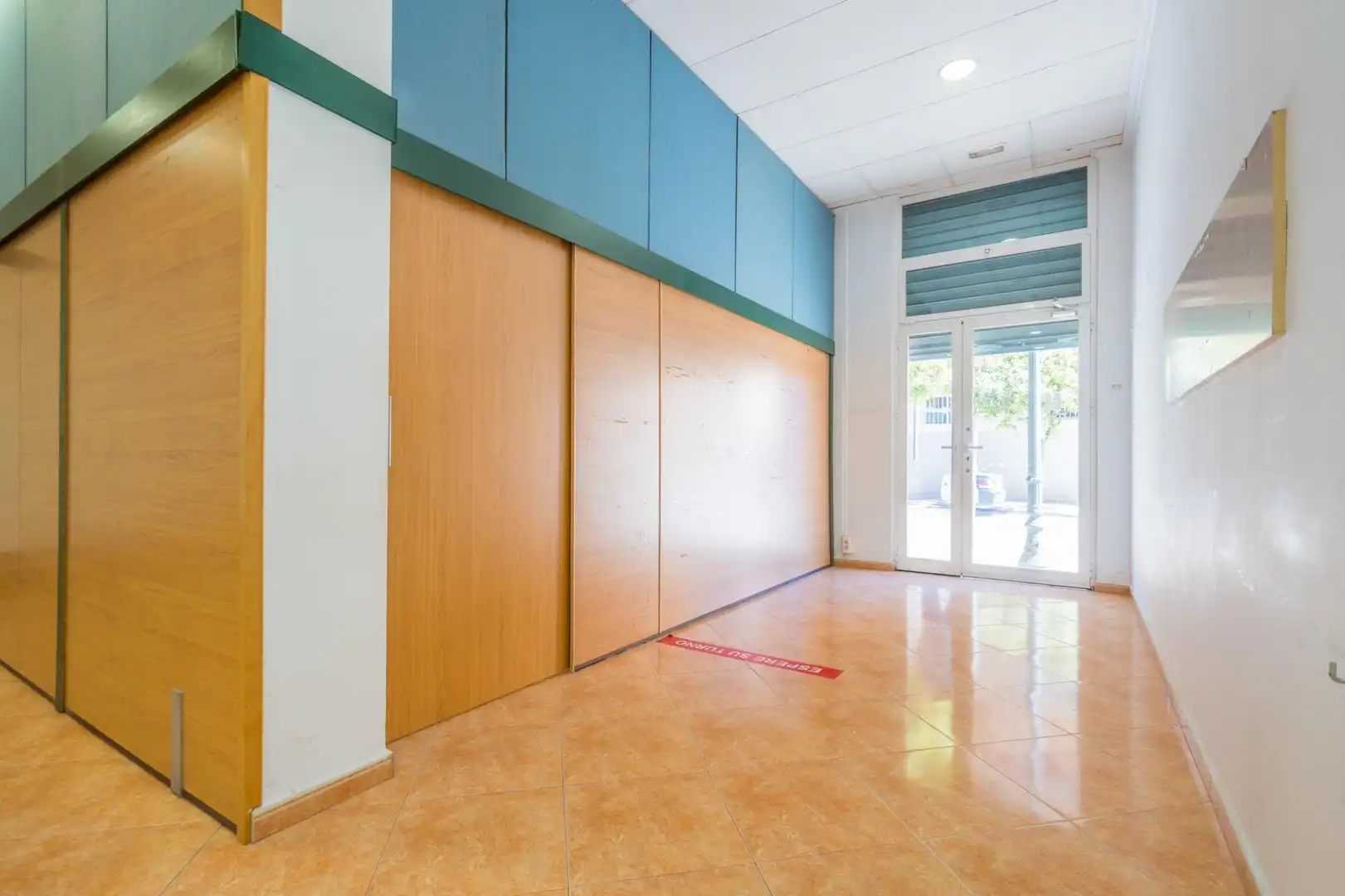 Local en venta en Valencia con Aire acondicionado