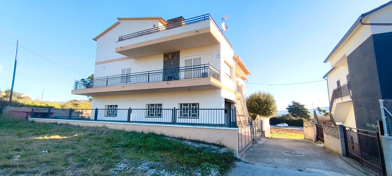 House or chalet for sale