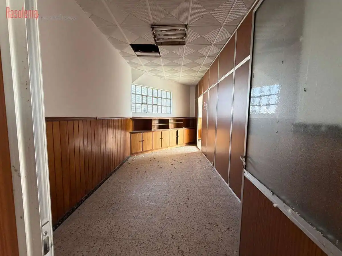 Business premises for sale in Das Pías 22, imagen 8