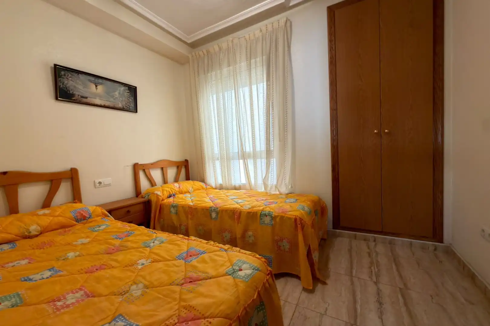 Bedroom of Apartments for sale in Playa de los Locos