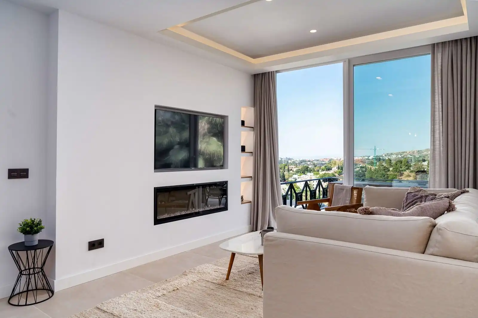 Flat with pool for sale in La Quinta, imagen 3