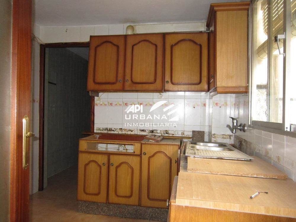 Cuina de Casa o xalet en venda en Aguilar de la Frontera amb Balcó