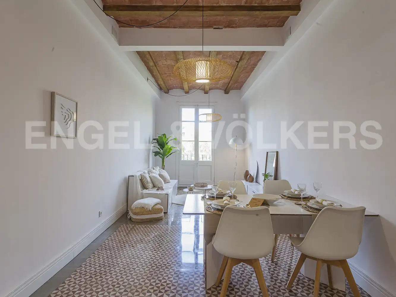 Wohnzimmer von Wohnung zum Verkauf in Barcelona mit Heizung und Balkon